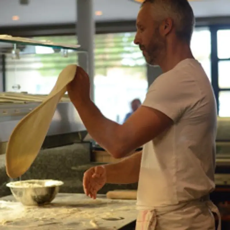Syntra start met opleiding tot professioneel pizzabakker