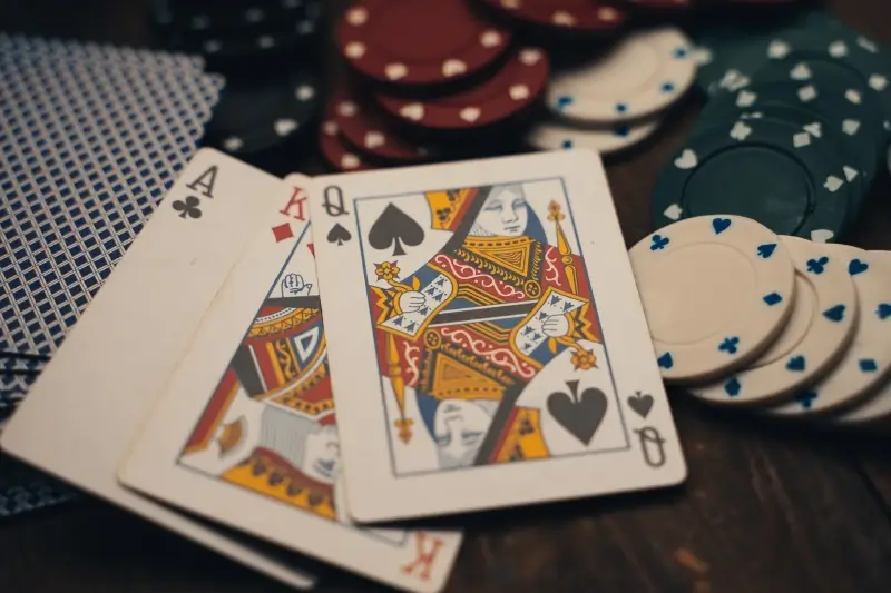 Politie LaMa legt illegaal pokertoernooi stil bij 27-jarige in Maasmechelen