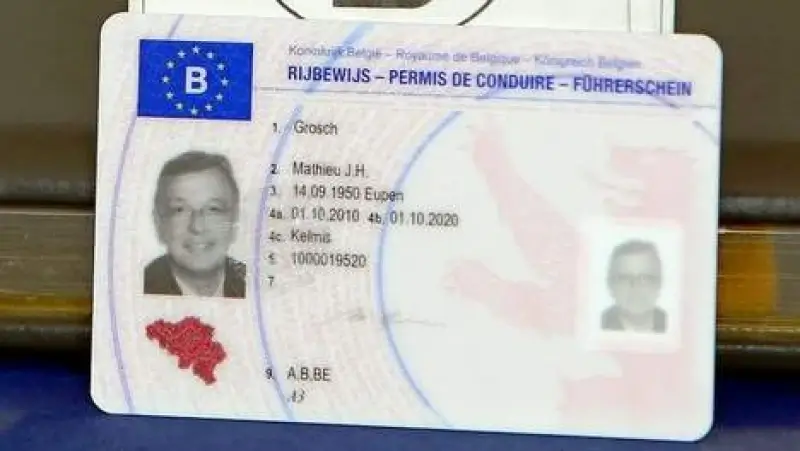 Elke dag 55 bestuurders zonder rijbewijs voor de rechter