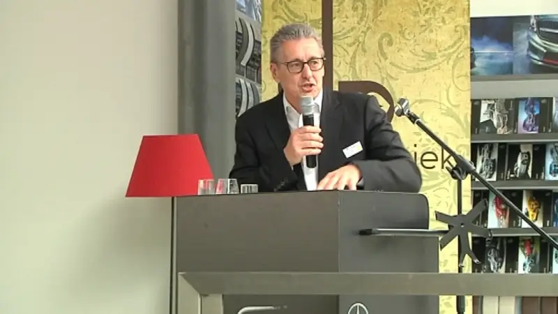 Topmanager Ronnie Leten ontvangt eredoctoraat UHasselt