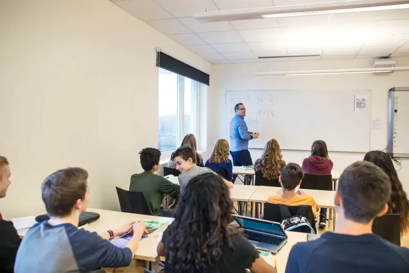 Klacht leerkrachten Sportschool tegen directeur Carlo Gysens geseponeerd door parket