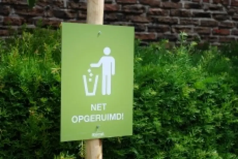 Riemst geeft sluikstorters fikse boete
