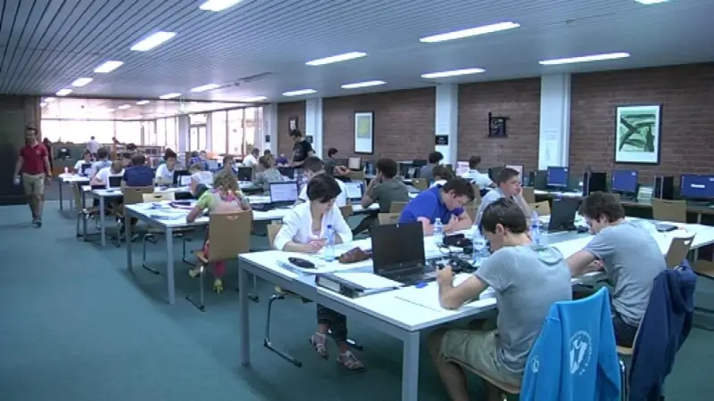 Studenten mogen zonder diploma al bedrijf oprichten