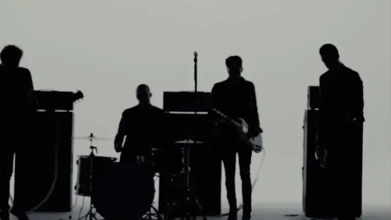 Dit is de nieuwste single van The Sore Losers