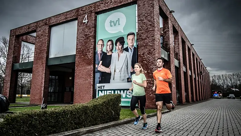 Maandag live: lopers Urban Trailer dwars door het TVL-gebouw