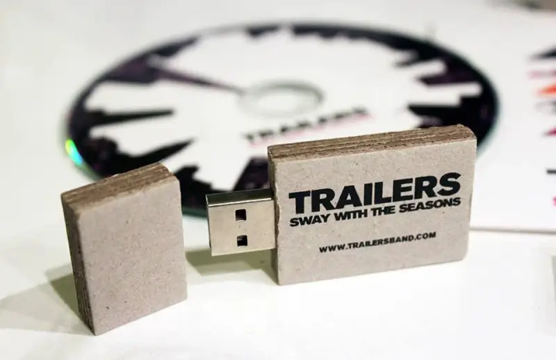 Trailers uit Bilzen lanceert nieuwe plaat op USB-stick