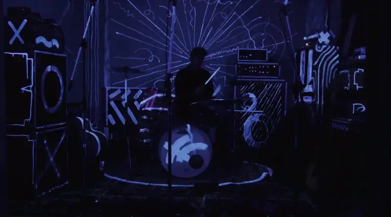 Bekijk hier de eerste videoclip van Whiz
