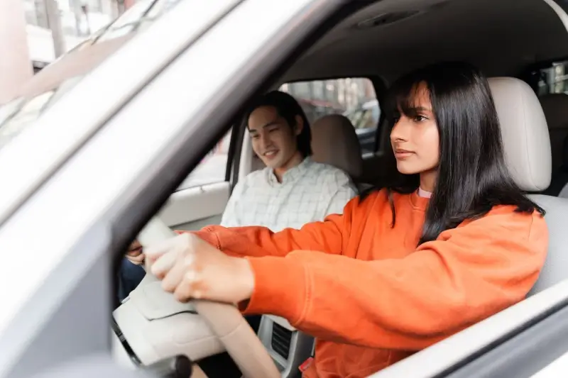 2GO Genk helpt kansarme jongeren op weg naar een rijbewijs