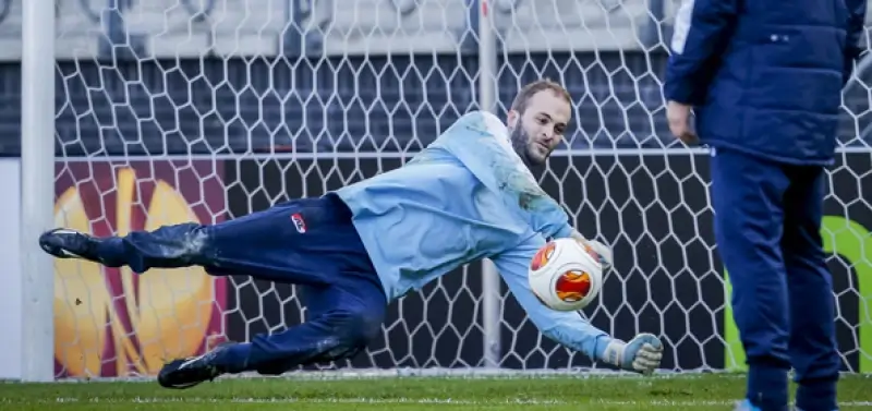 Yves De Winter tekent bij STVV