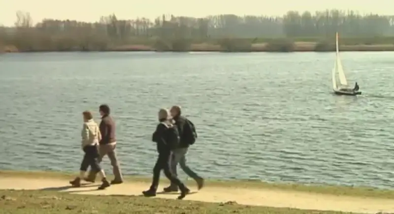 Vrijwilligers ingezet om overlast aan Schulensmeer te beperken