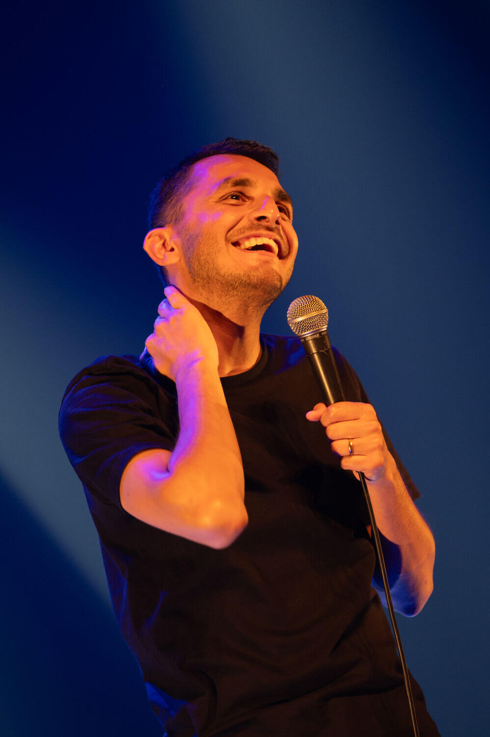 <b><i>Mohsin Abbas</i></b>