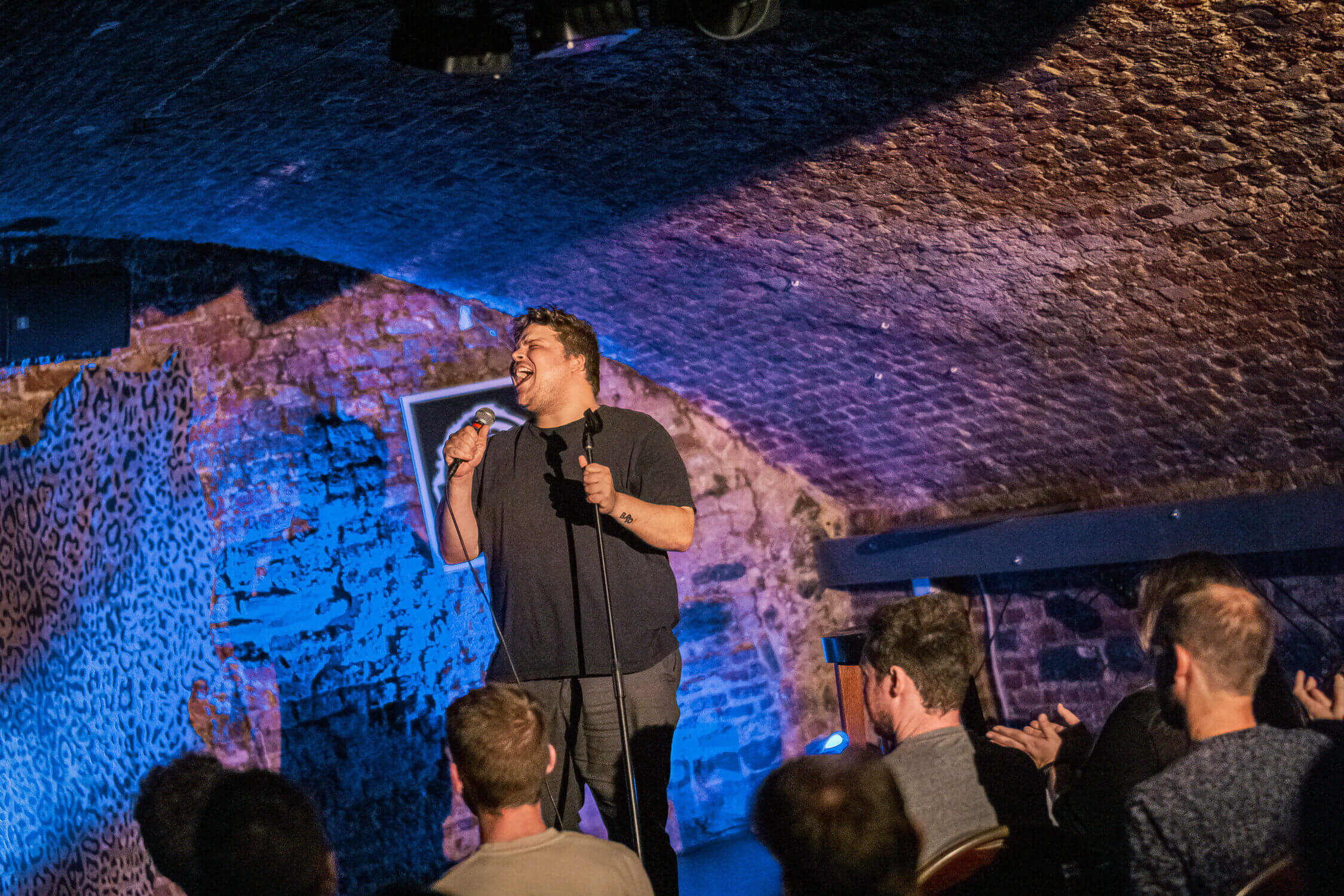 <b><i>Stijn Verdegem</i></b>