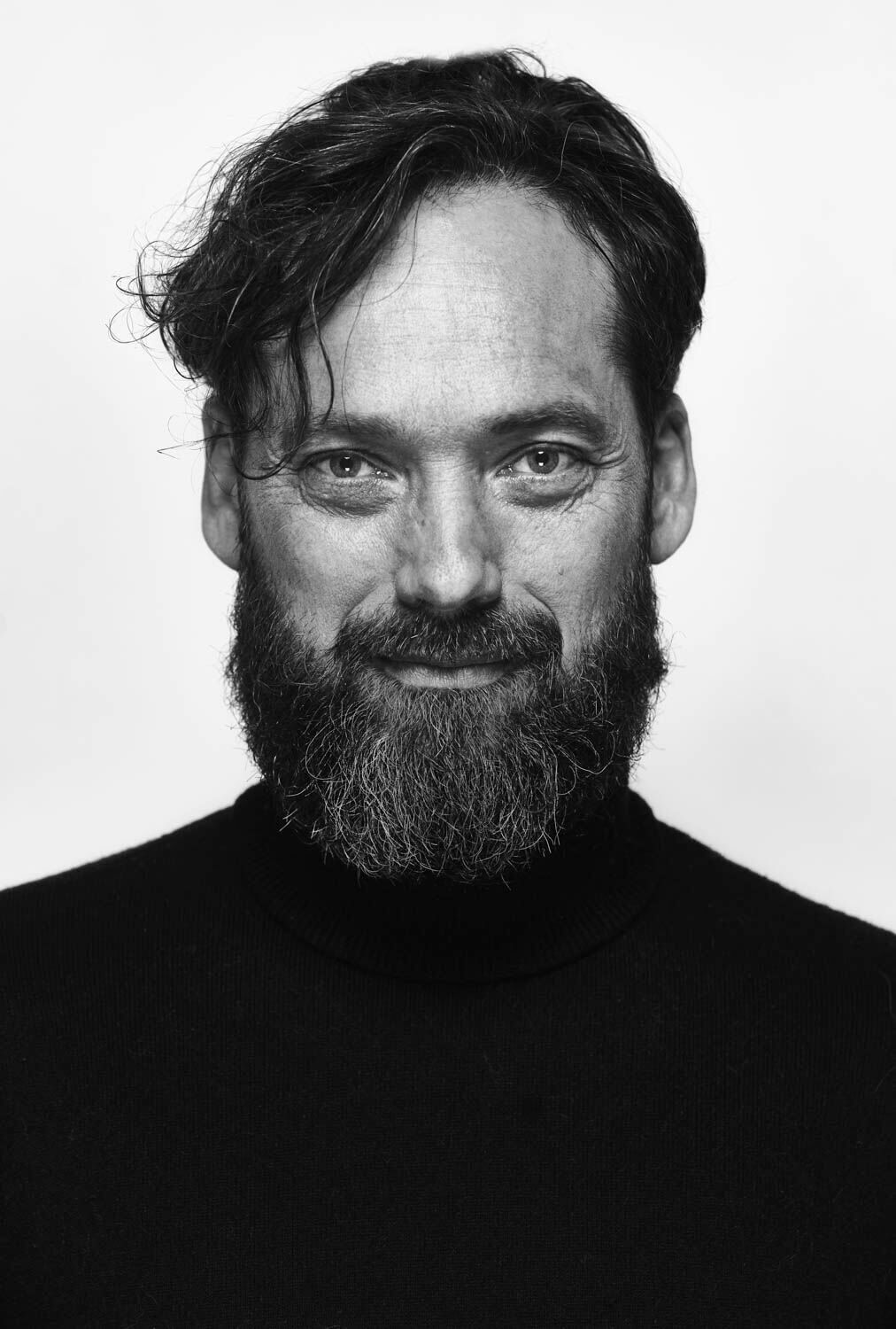 <b><i>Thomas Smith</i></b>